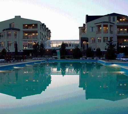 Marco Polo Hotel Ulʼyanovka Exterior foto