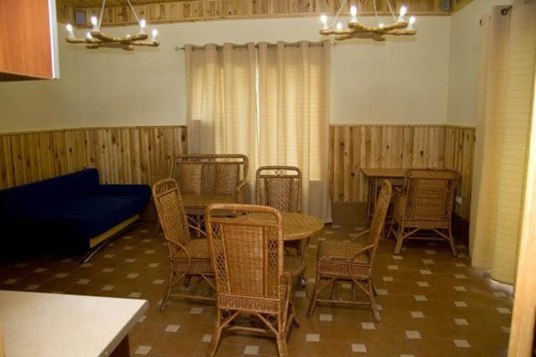 Marco Polo Hotel Ulʼyanovka Exterior foto