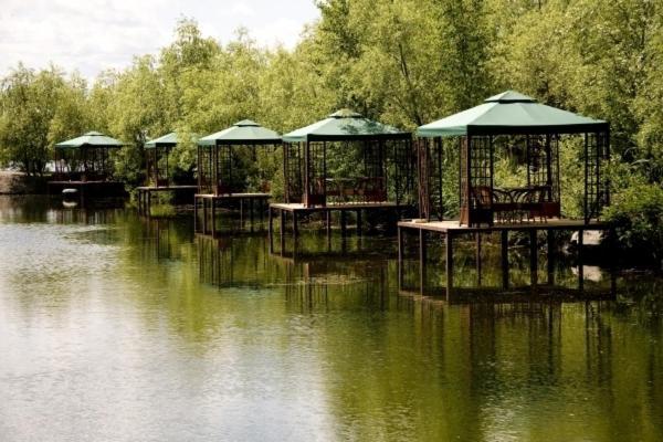 Marco Polo Hotel Ulʼyanovka Exterior foto